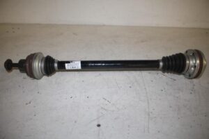 17808278 – 8R0501203C – Antriebswelle links hinten