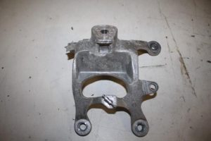 17832050 – 4H0199308AK – Motorsteun