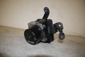 17823037 – 8N0614517E – ABS Pomp