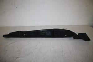 17807724 – 8R0821112C – Spatbord Lijst