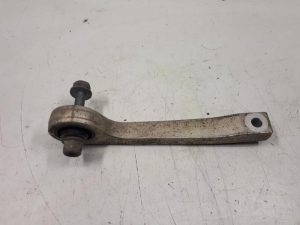 21865000 – 8W0505465B – Anti-roll bar guide