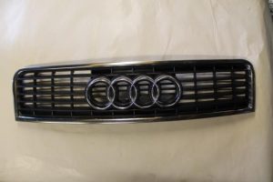 17786294 – 8E0853651F3FZ – Grill