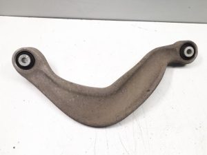 22006951 – 8K0505324H – Draagarm boven rechts-achter