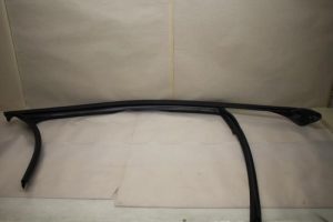 17800580 – 4G0837432B – Front door seal 4-door, right