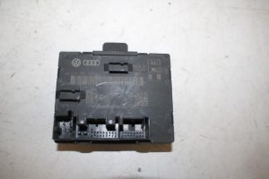 17830331 – 4G8959795J – Centrale Deurvergrendelings Module
