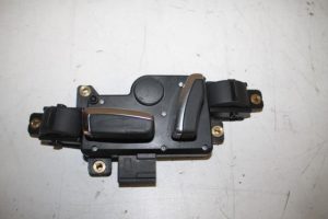 17830024 – 4E9959765C6PS – Sitzverstellung Schalter