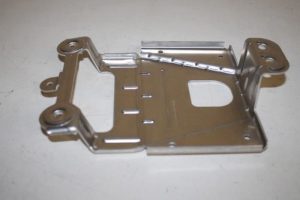 17802994 – 8K0907731 – Steun (diversen)