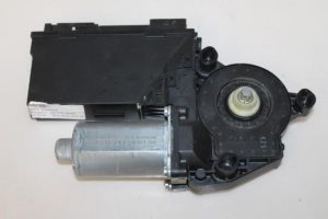 17791524 – 3D1959792F – Door window motor