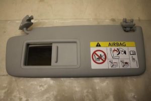 17797864 – 8V5857551LFT9 – Zonneklep