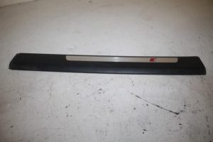 17806846 – 4F0853375K01C – Einstiegleiste links