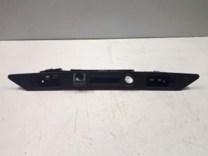 21438360 – 4H0827574B3FZ – Handgreep Achterklep