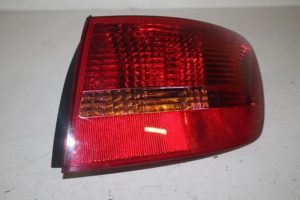 17809606 – 4F9945096 – Achterlicht rechts