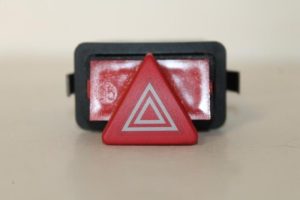 17790877 – 4B0941509HB98 – Paniekverlichtings Schakelaar