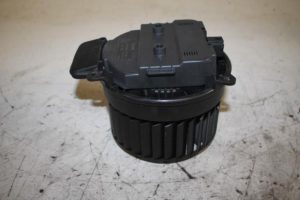 17813006 – 4H2820021B – Kachel Ventilatiemotor