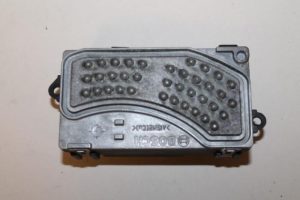 17790223 – 4F0820521 – Kachel Weerstand