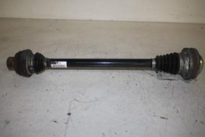 17807185 – 8R0501203C – Antriebswelle links hinten
