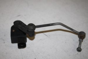 17804577 – 1T0907503 – Xenon hoogteregelaar