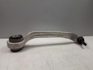 21396514 – 4E0407696C – Draagarm rechts-voor