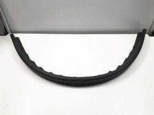 20600083 – 8T0823723B – Motorkaprubber