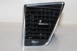 17792314 – 8R1820901JWVF – Luchtrooster Dashboard