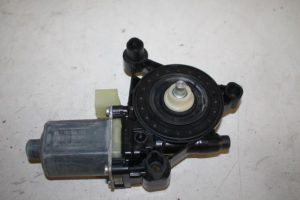 17819586 – 8W0959801 – Door window motor