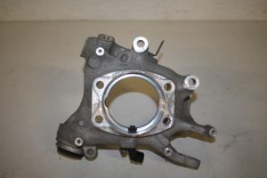 17818603 – 4H0505431D – Achsschenkel links hinten