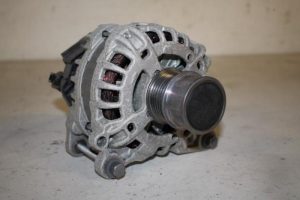 17819795 – 04E903021M – Dynamo