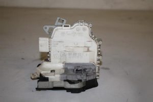 17825908 – 8K0839015C – Rear door lock mechanism 4-door, left