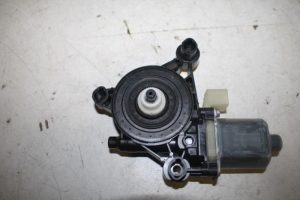 17822400 – 8W0959812 – Door window motor