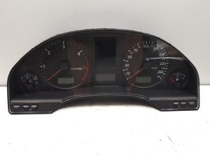 18601869 – 4D0919033CL – Instrumentenbrett