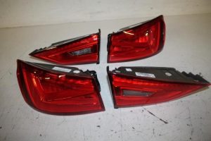 17815993 – 8V5945 – Rücklichtset links+rechts