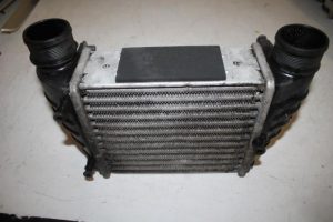 17830098 – 8E0145806Q – Intercooler