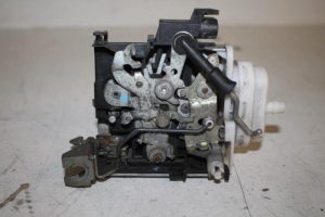 17812033 – 8L1837016A – Deurslot Mechaniek 4Deurs rechts-voor