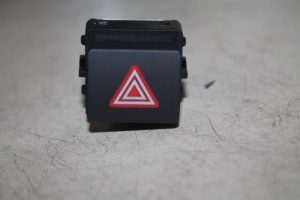 17811535 – 4G09415095PR – Paniekverlichtings Schakelaar