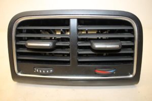 17796094 – 8K0819203DWVF – Luchtrooster achter