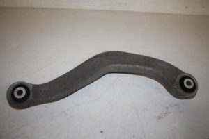 17818607 – 8K0505323H – Draagarm boven links-achter