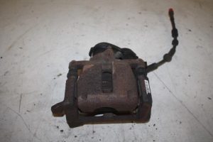 17824431 – 8K0615403E – Remklauw (Tang) links-achter