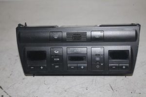 17808667 – 4B0820043HB98 – Climatronic Paneel