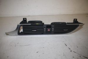 17810234 – 4G1820951J6PS – Luchtrooster Dashboard