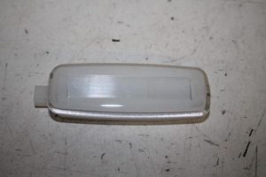 17810077 – 4H0947105C – Interior lighting, front