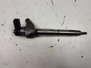 18878485 – 04L130277AE – Verstuiver (diesel)