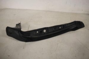 17822154 – 8T0821111A – Schmutzfänger Leiste