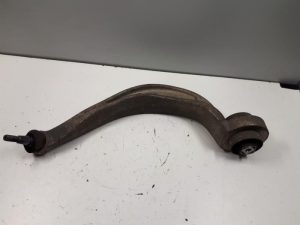 18858669 – 8K0407694F – Draagarm rechts-voor