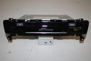 17803367 – 4G0035670F – Regelunit Multi Media