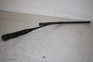 17807796 – 8R1955407B1P9 – Front wiper arm