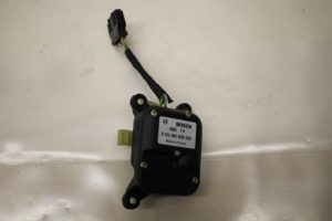 17798321 – 0132801029 – Heater valve motor
