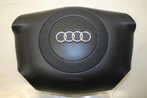 17861557 – 4B0880201AH01C – Airbag links (Stuur)