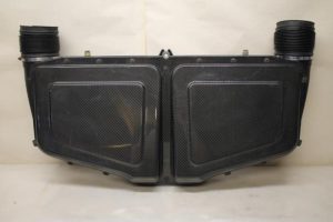 17796945 – 077133835K – Luchtfilterhuis