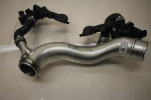 17800610 – 079129571P – Turbo Pijp