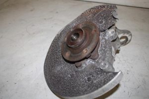 17831642 – 8K0505431AR – Achsschenkel links hinten